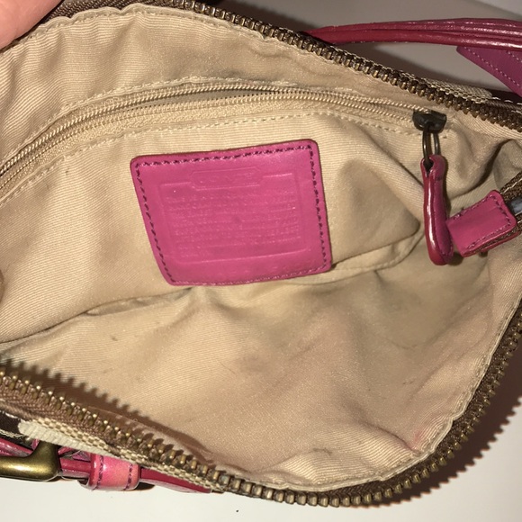 Vintage Coach Signature Demi Clutch (NO LOWBALL OFFERS PLEASE) - Picture 13 of 14
